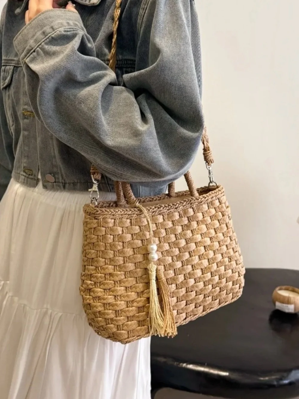Handwoven Straw Tote Bag with Tassel - Natural Beige GBZ modern Bohemian